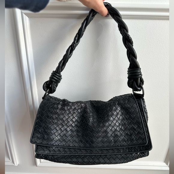 Bottega Veneta Handbags - Bottega Vemeta Vintage Braided Leather bag